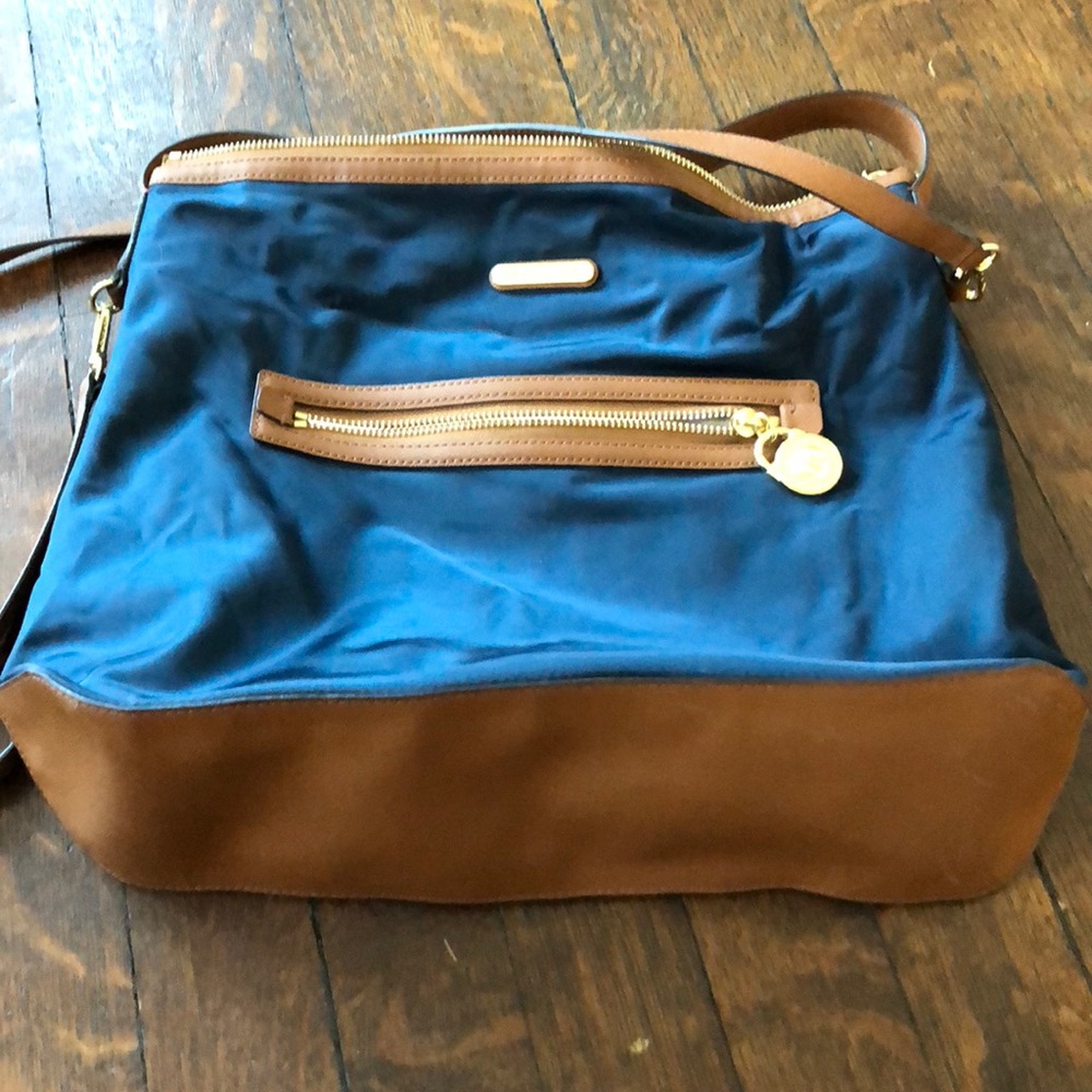 Michael Kors Messenger Bag